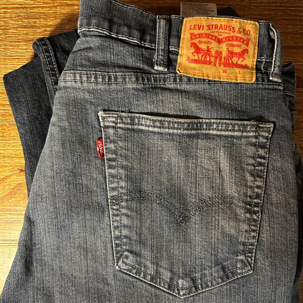 Levi’s 505 Jeans Men’s W38 L32 – Dark Wash Straight Leg,